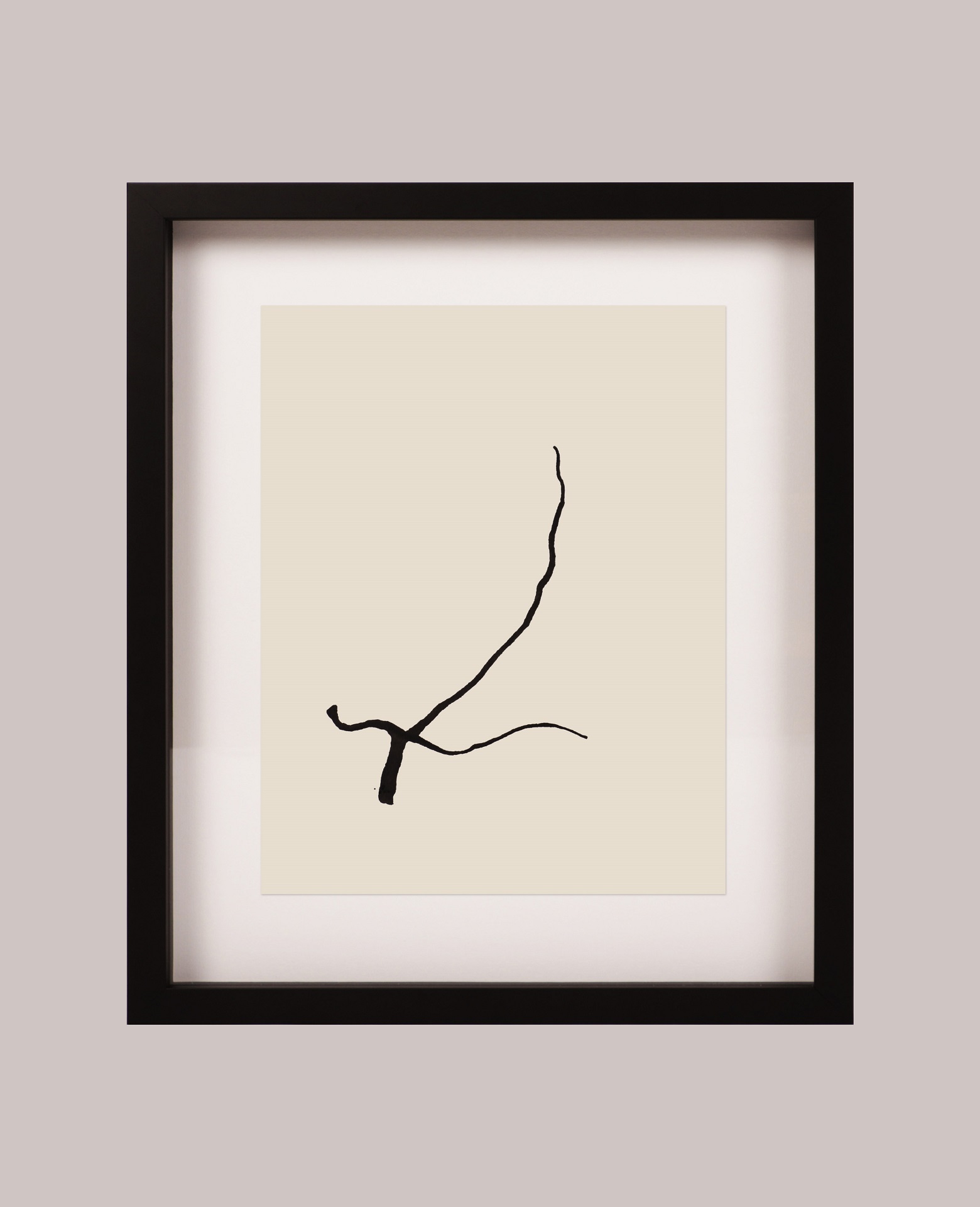 Pintura Original Espada, feita com tinta da China sobre papel, parte 1, destacando as formas abstratas criadas pela tinta da China, com contrastes fortes entre áreas de tinta densa e espaços mais suaves, transmitindo poder e força.